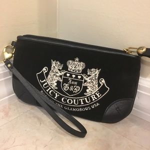 Juicy wristlet